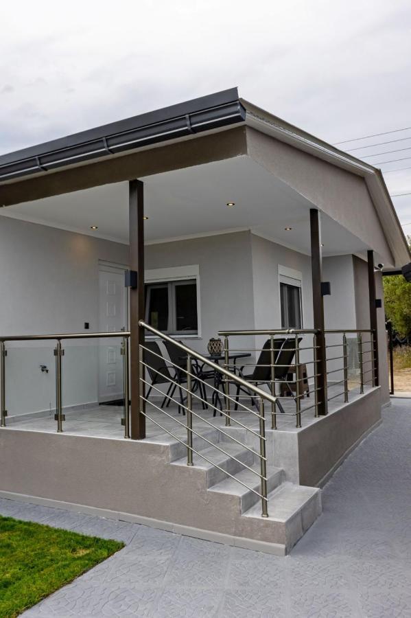 K&M Villas Nea Kallikrateia Extérieur photo